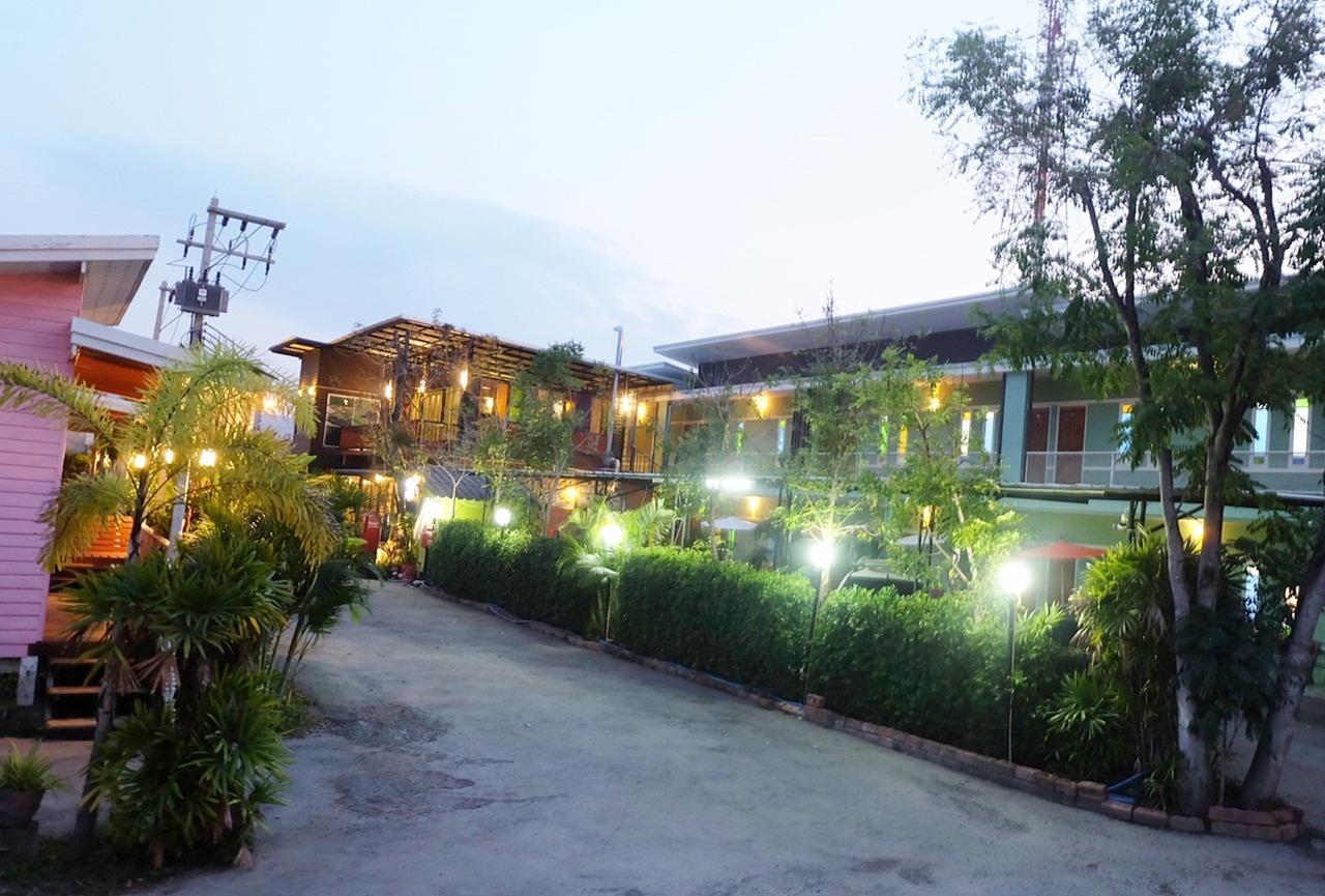 Suphan Wanwarn Resort Suphan Buri Exteriér fotografie